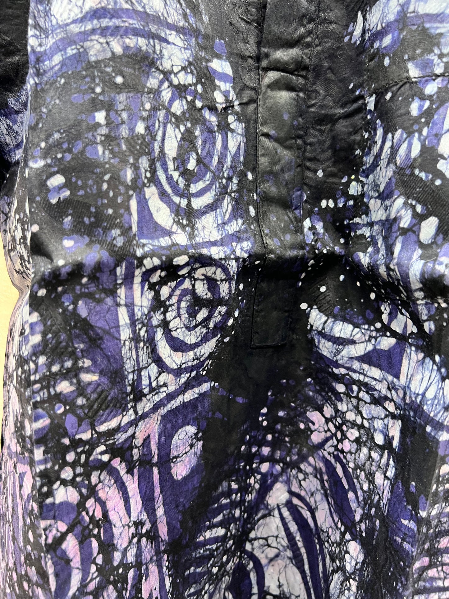 Yeye’s Indigo Unisex Top