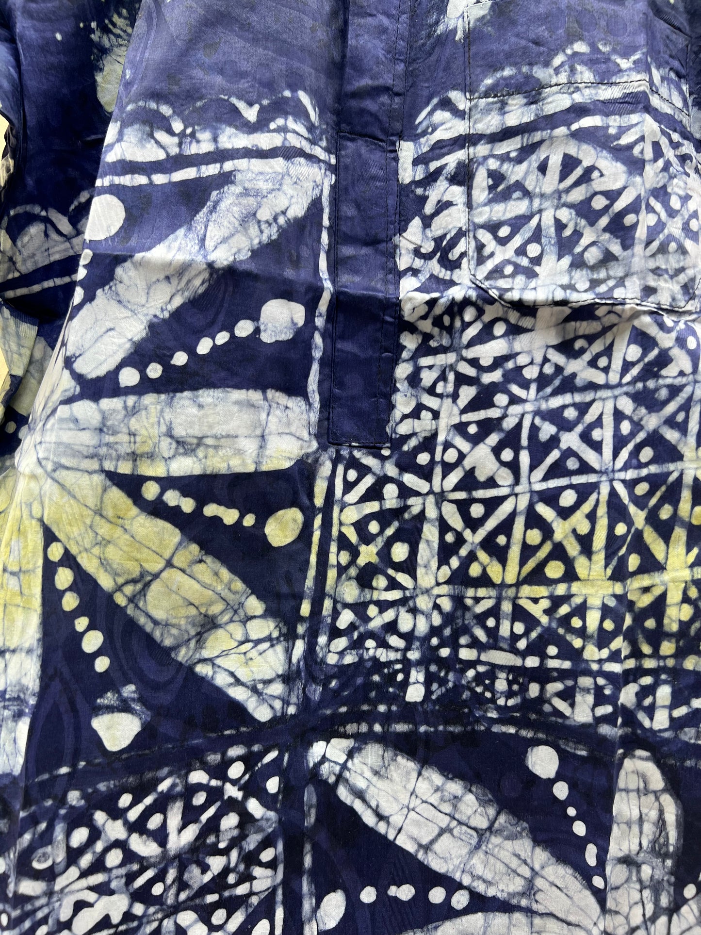 Yeye’s Indigo Unisex Top