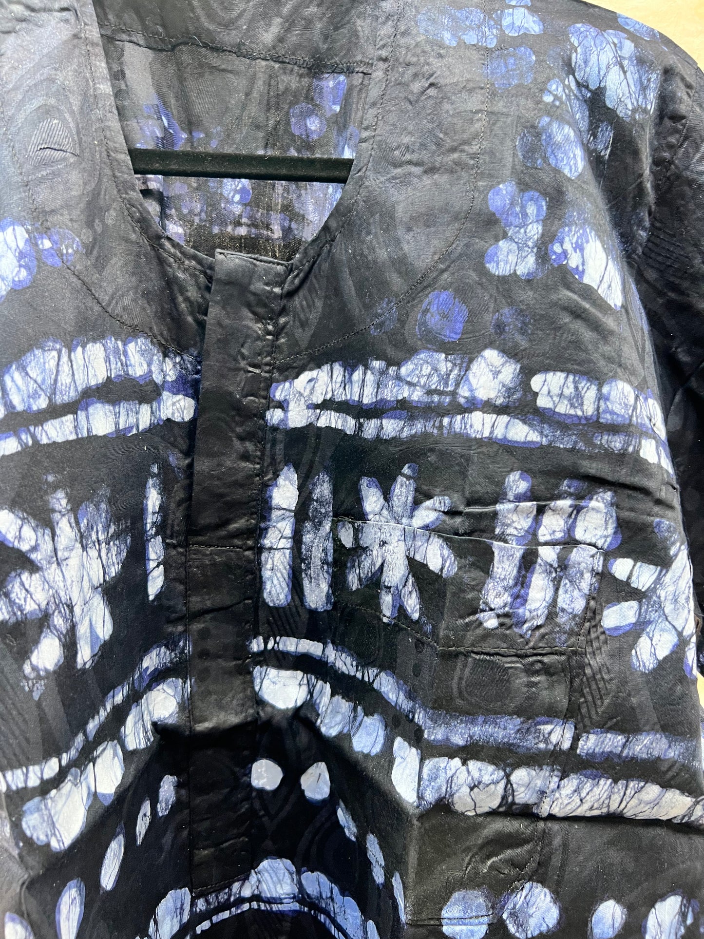 Yeye’s Indigo Unisex Top